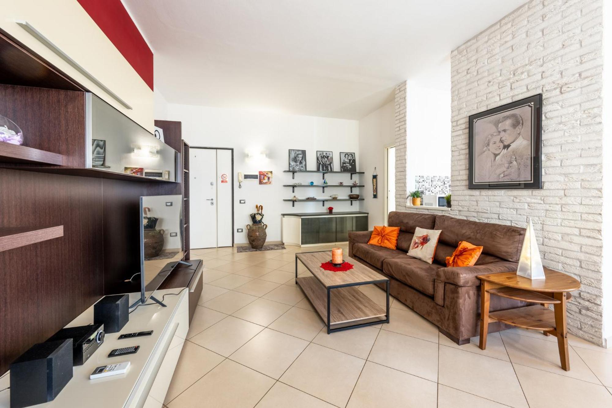 Apartmán New Luxury 2Bdr Terrace, Views, Ac Marina Di Carrara Exteriér fotografie