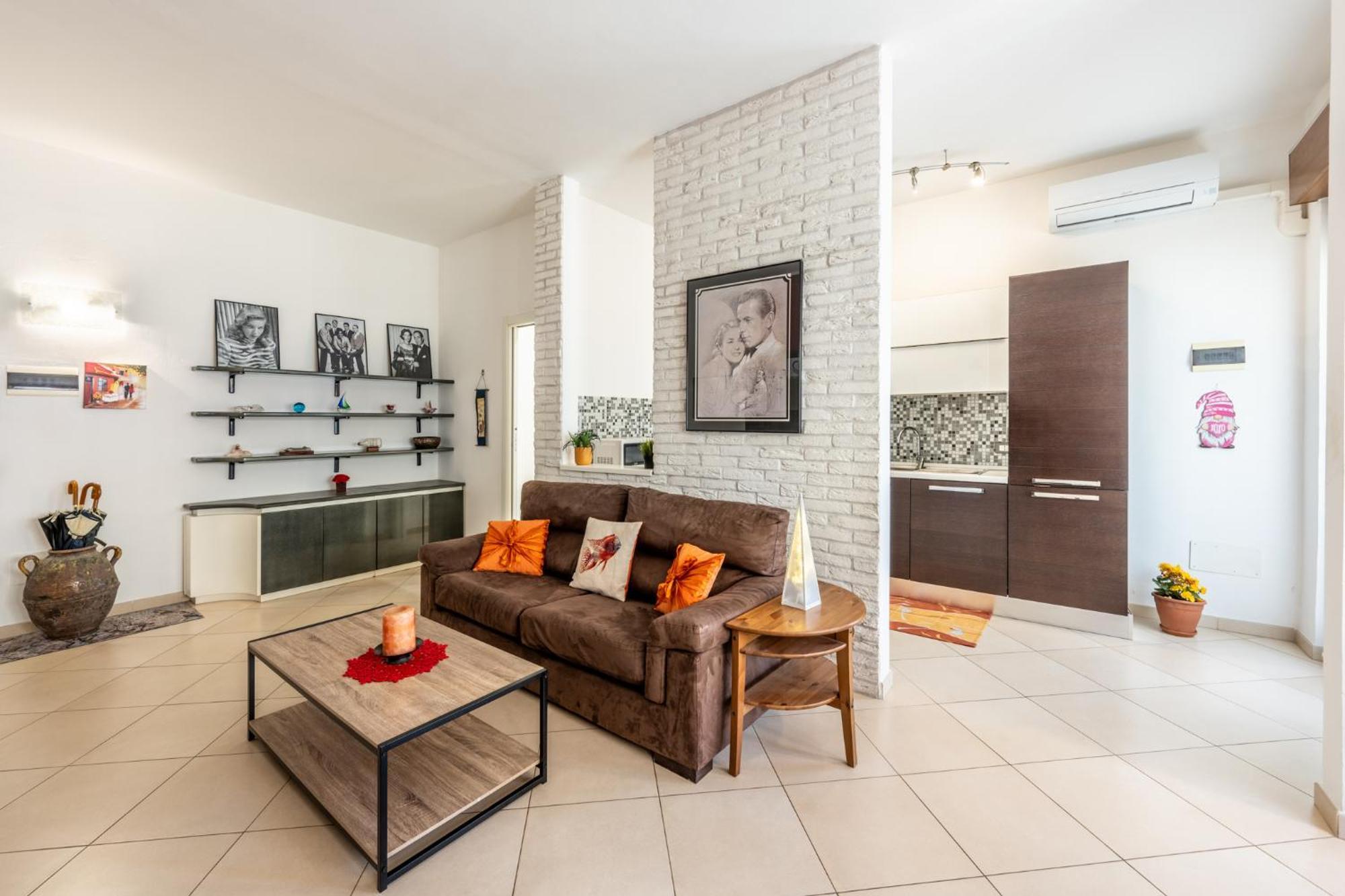 Apartmán New Luxury 2Bdr Terrace, Views, Ac Marina Di Carrara Exteriér fotografie